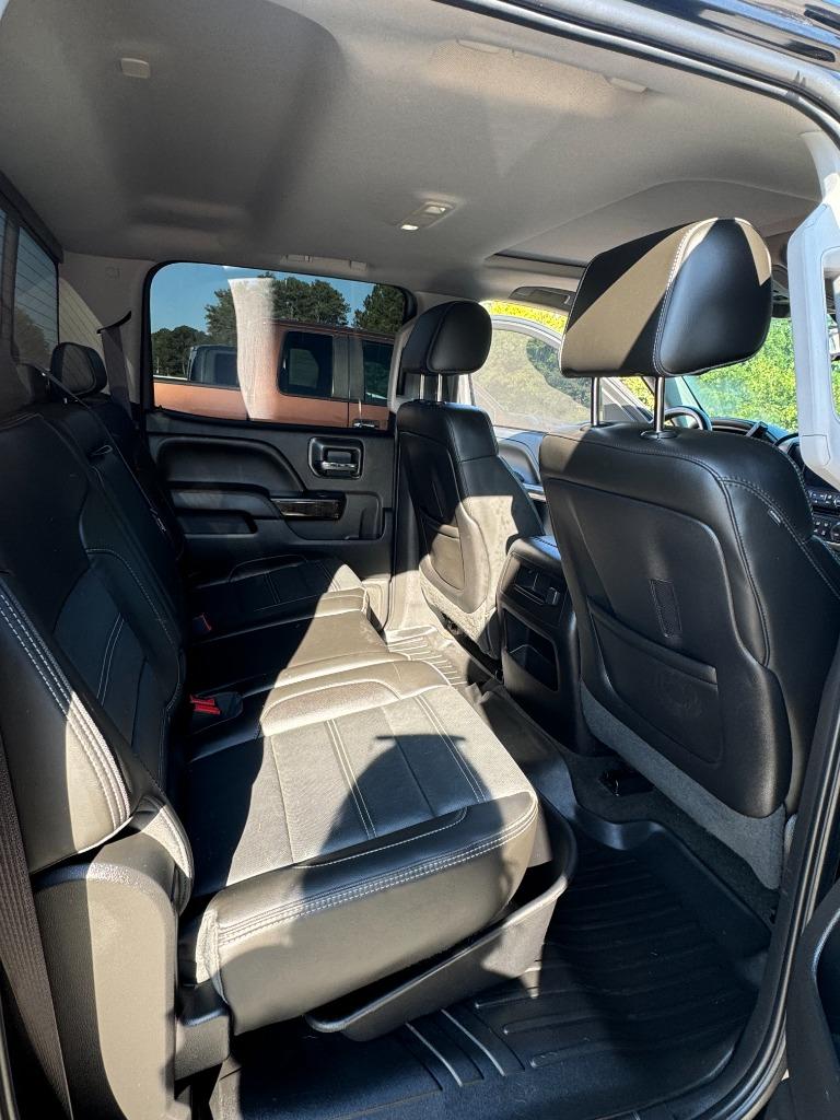 2015 GMC Sierra 1500 Denali photo