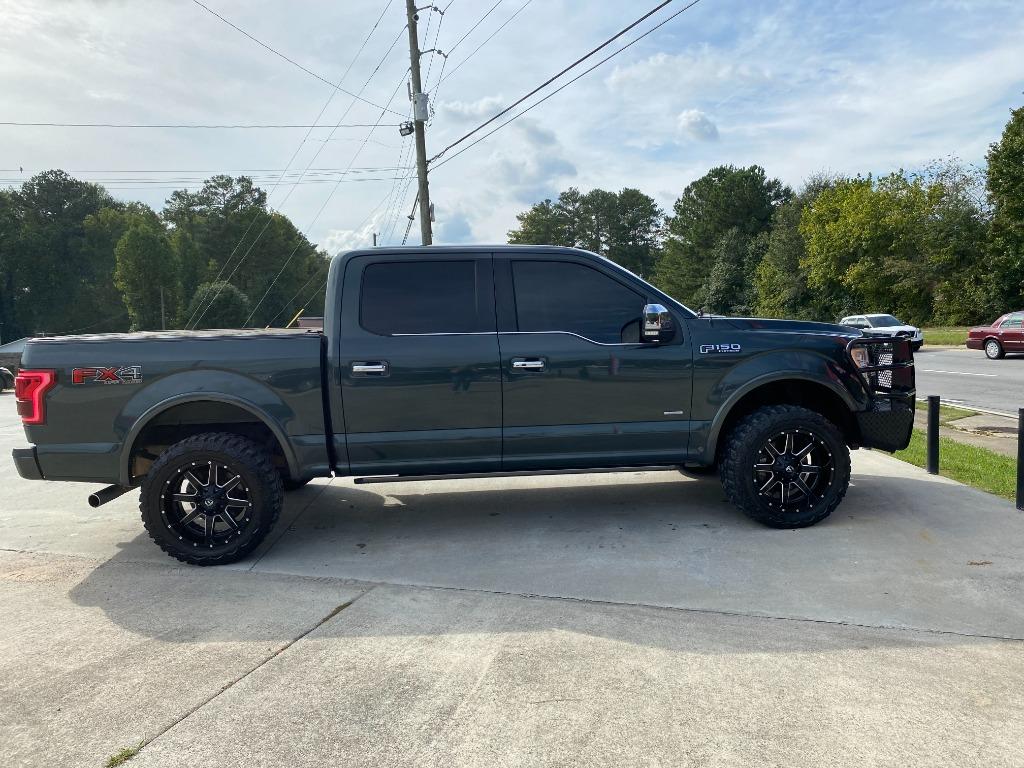 2015 Ford F-150 - $22,995