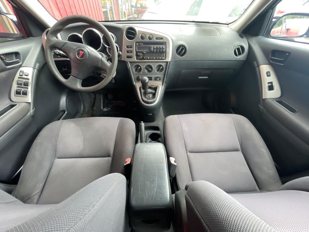 2005 Pontiac Vibe photo