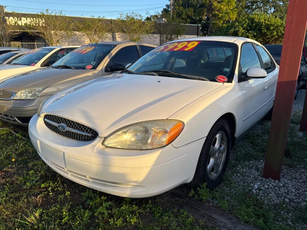 2002 Ford Taurus SES photo