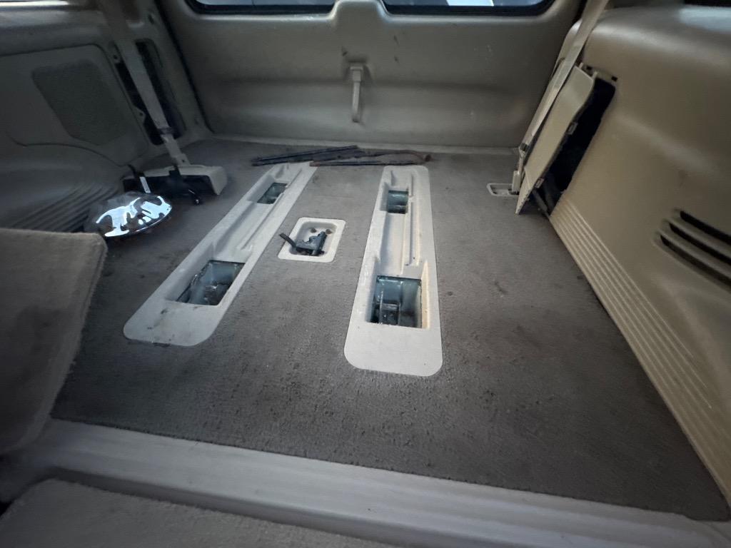 2000 Ford Expedition Eddie Bauer photo