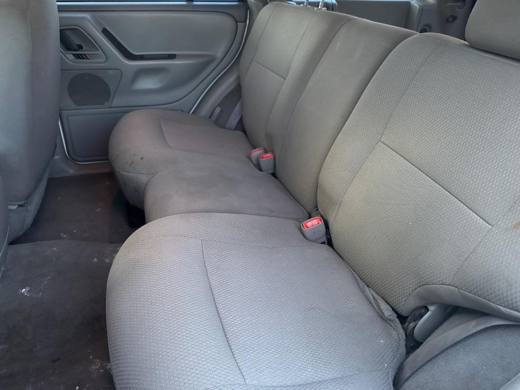 2004 Jeep Grand Cherokee Special Edition photo