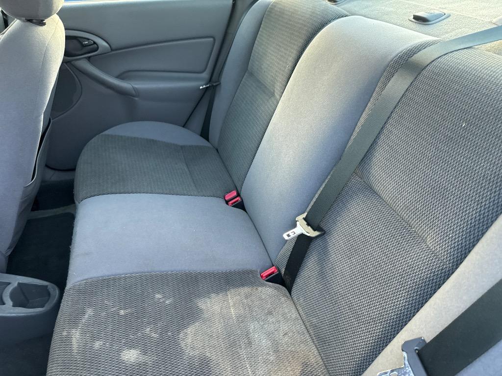 2004 Ford Focus SE photo