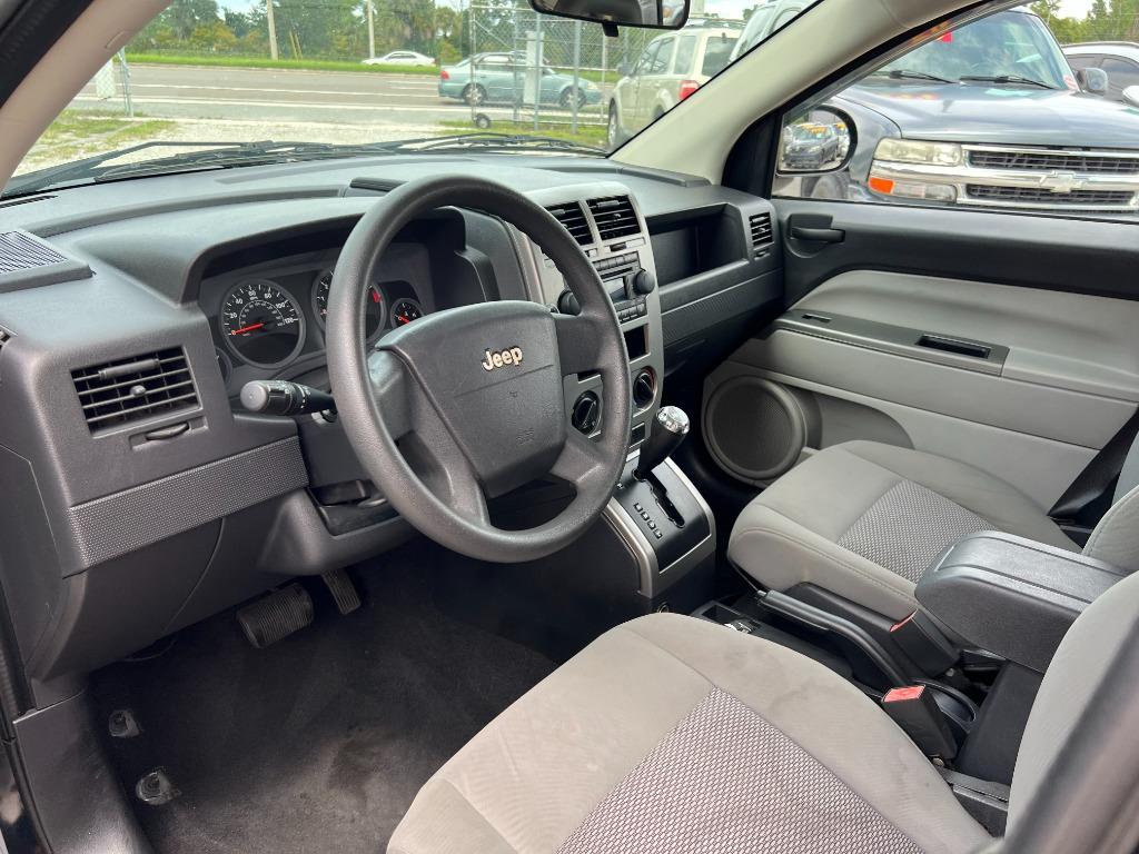 2007 Jeep Compass Sport photo