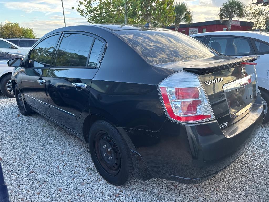 2011 Nissan Sentra - $2,999