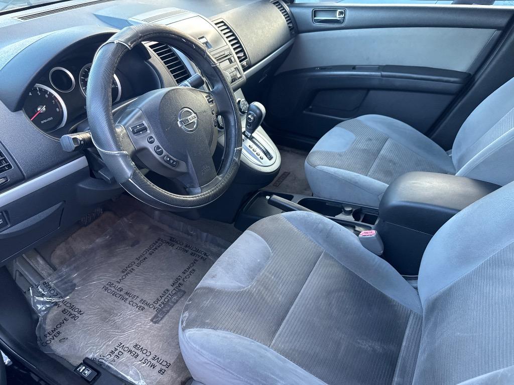 2011 Nissan Sentra - $2,999