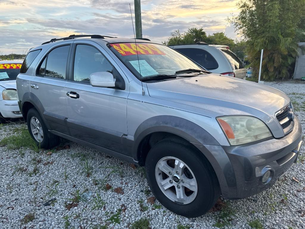 2004 Kia Sorento - $4,499