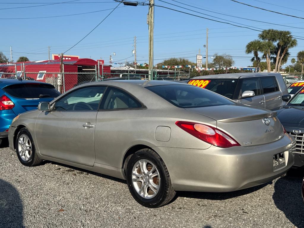 2005 Toyota Camry Solara SE photo
