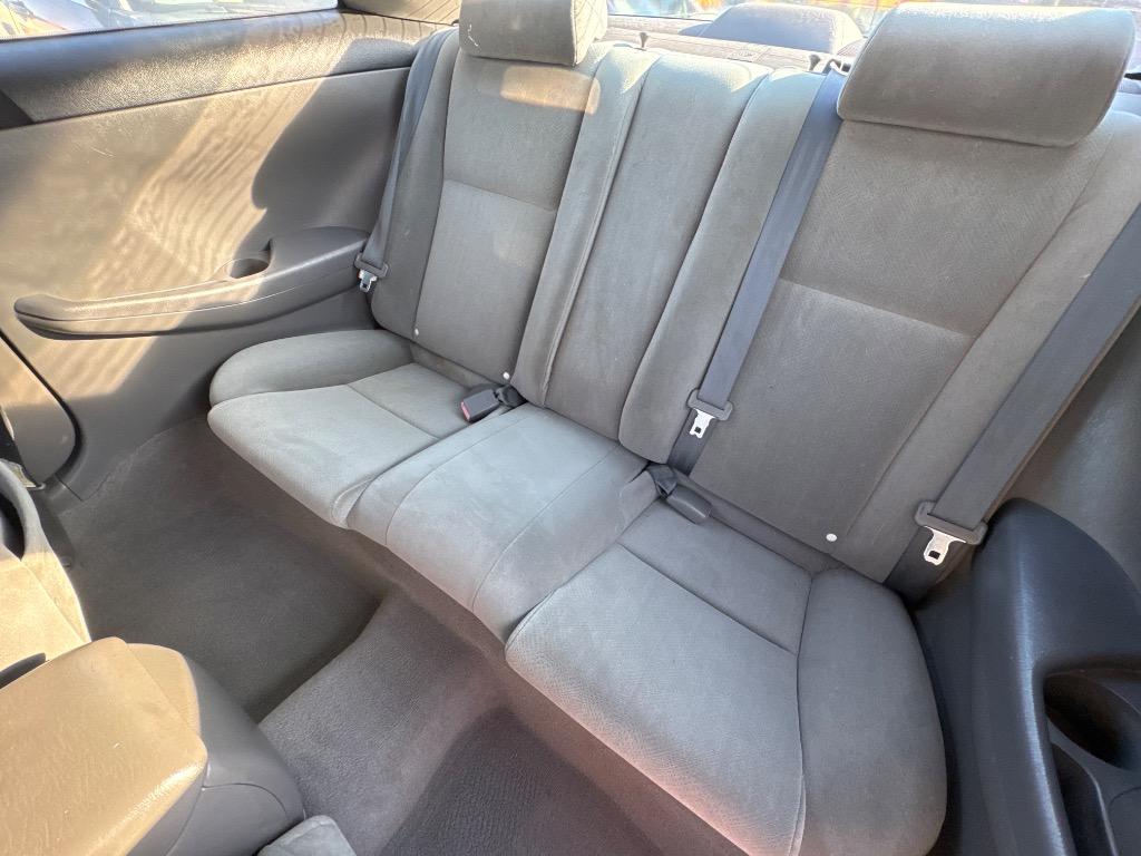 2005 Toyota Camry Solara SE photo