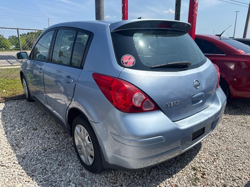 2010 Nissan Versa - $4,999