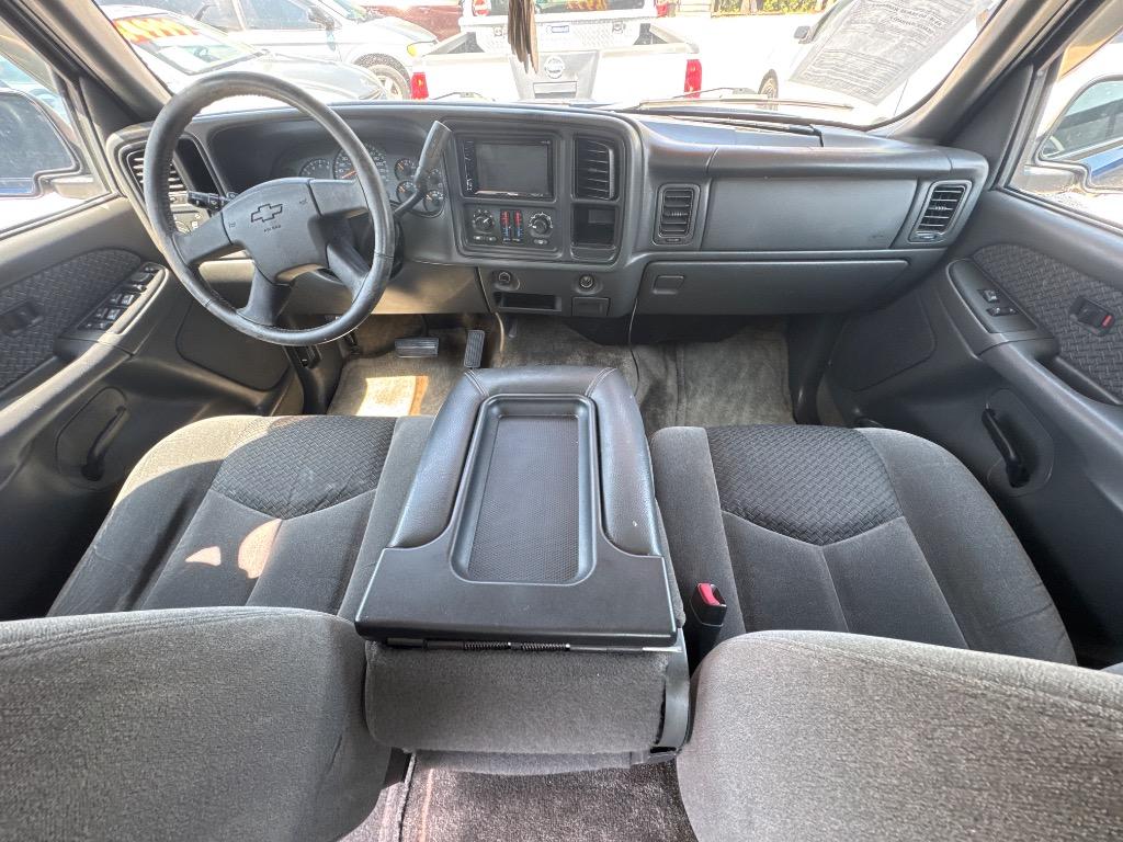 2003 Chevrolet Avalanche - $6,999