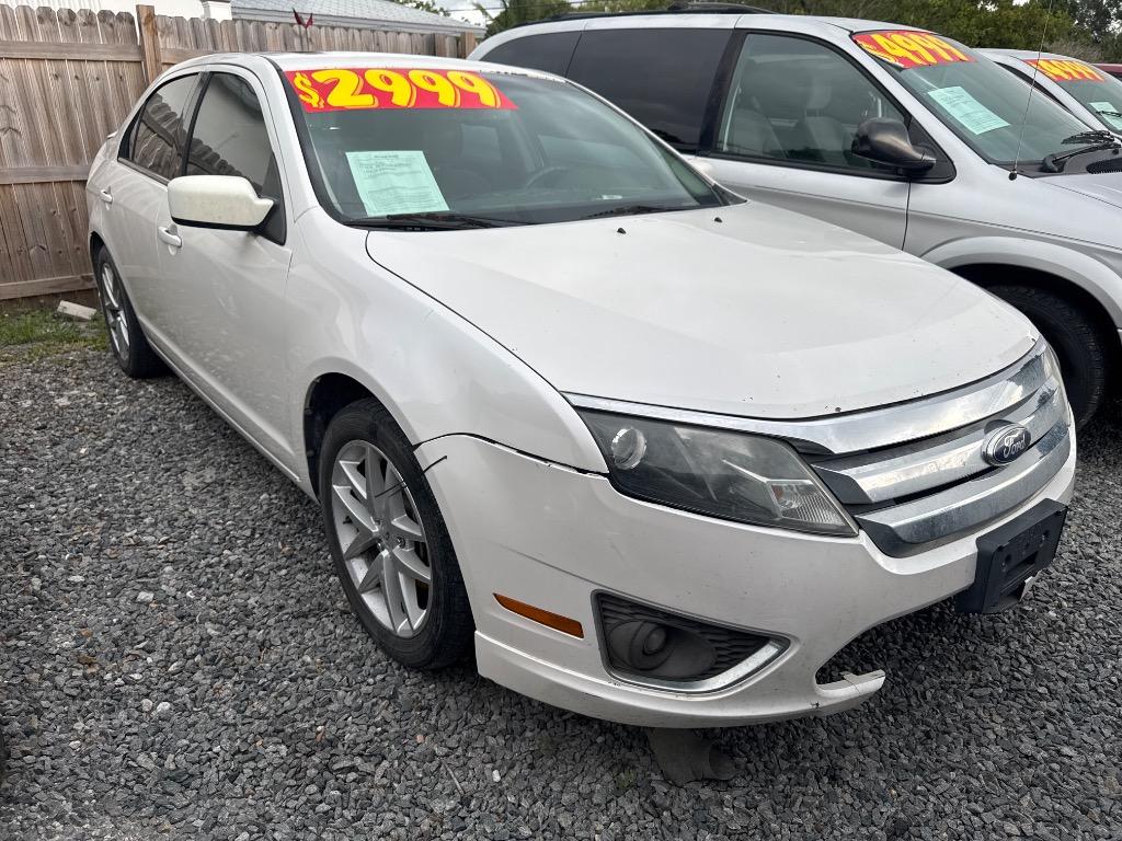 2012 Ford Fusion - $2,999