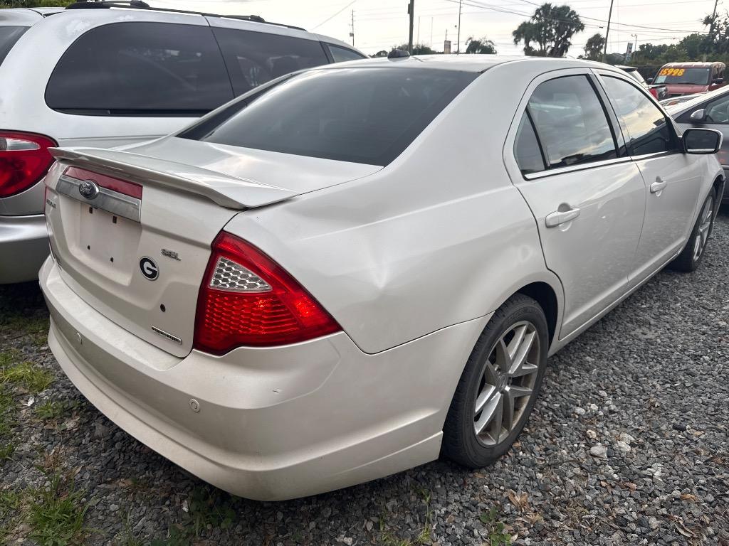 2012 Ford Fusion - $2,999