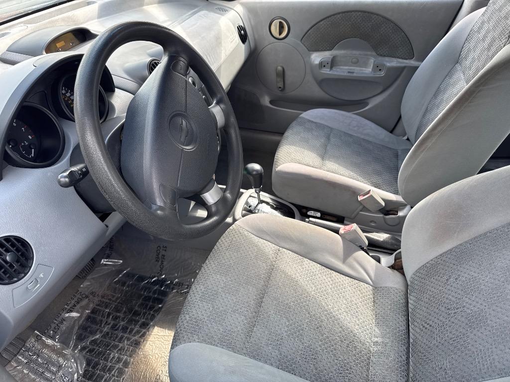 2005 Chevrolet Aveo - $3,999