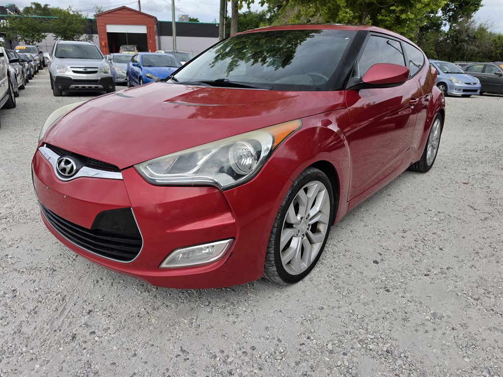 2013 Hyundai Veloster - $5,999