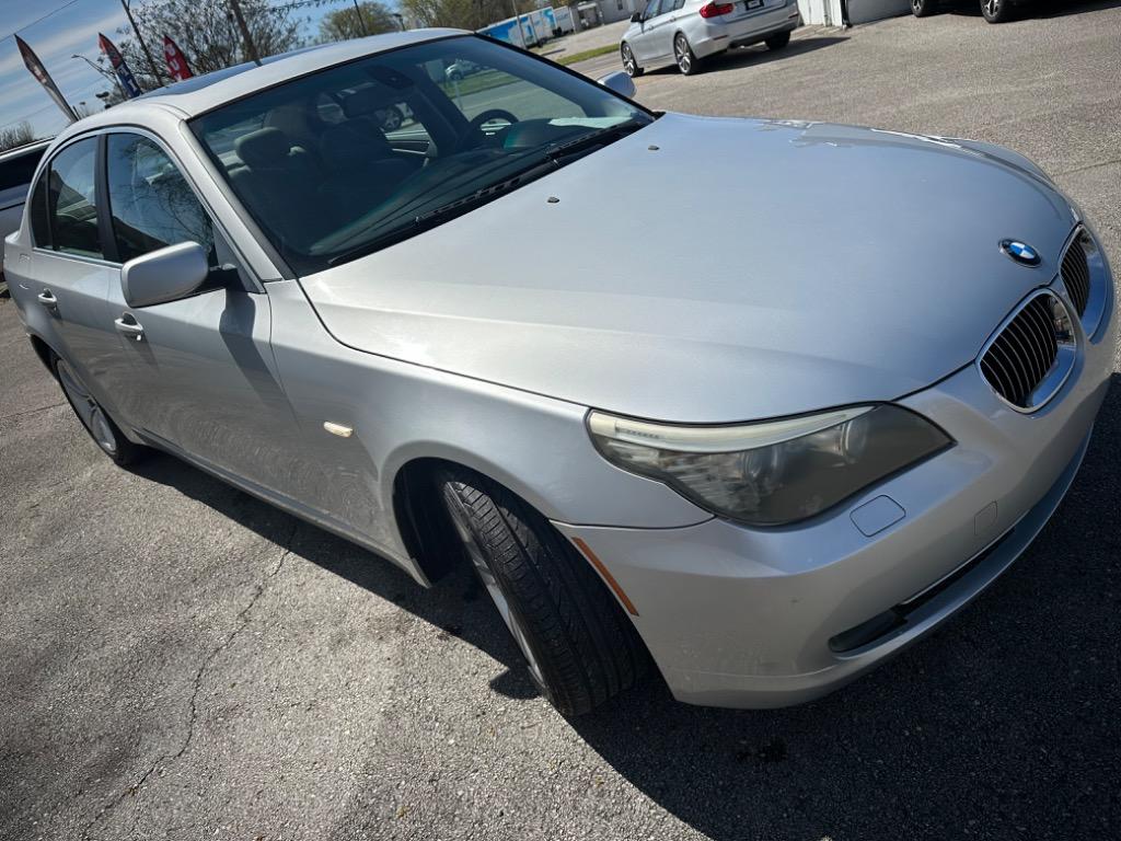2009 BMW 528i