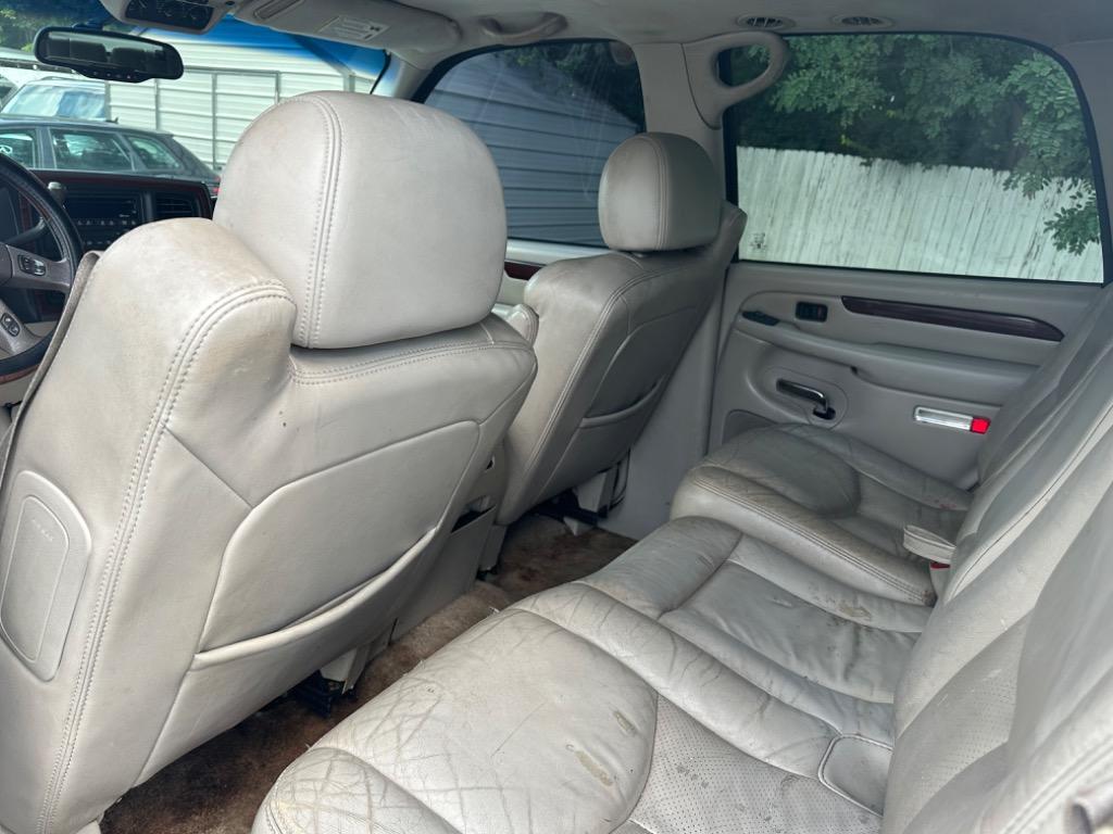 2003 Cadillac Escalade