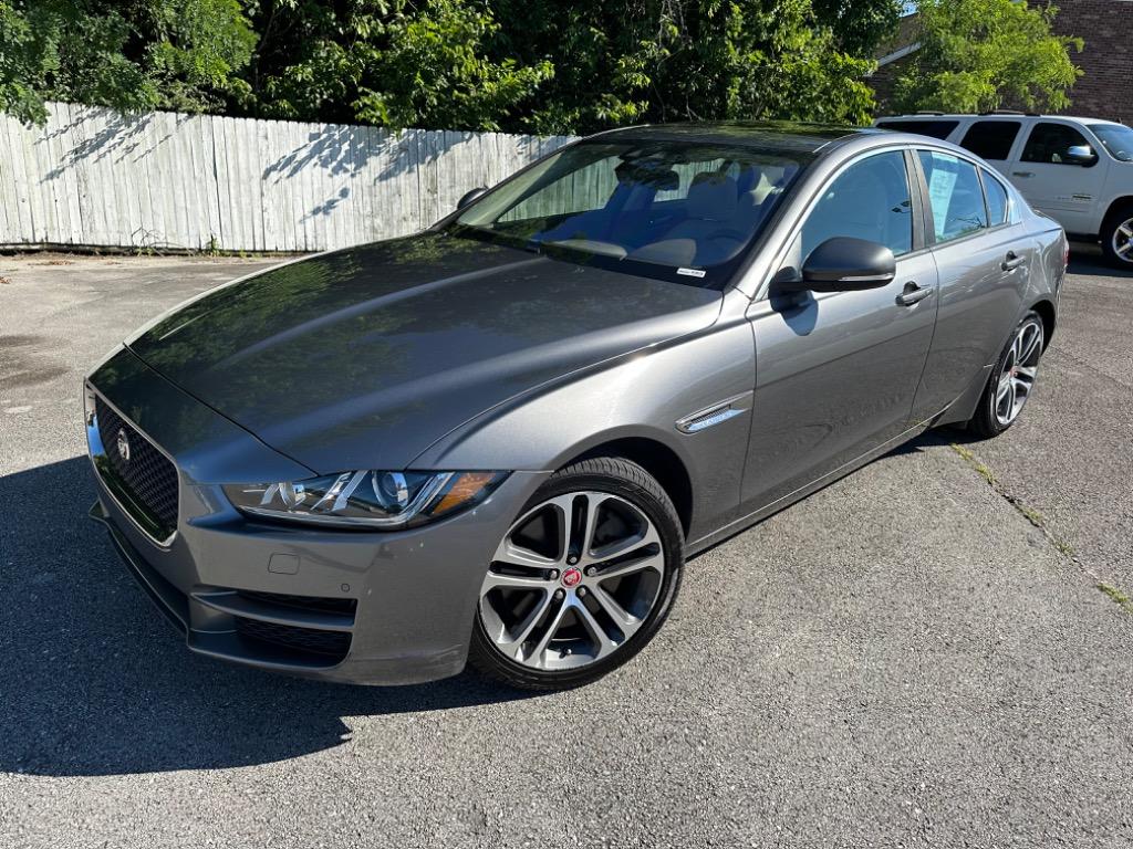 2017 Jaguar XE