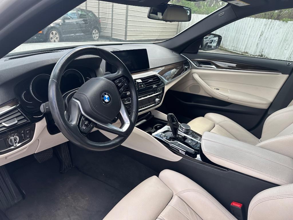 2019 BMW 530i