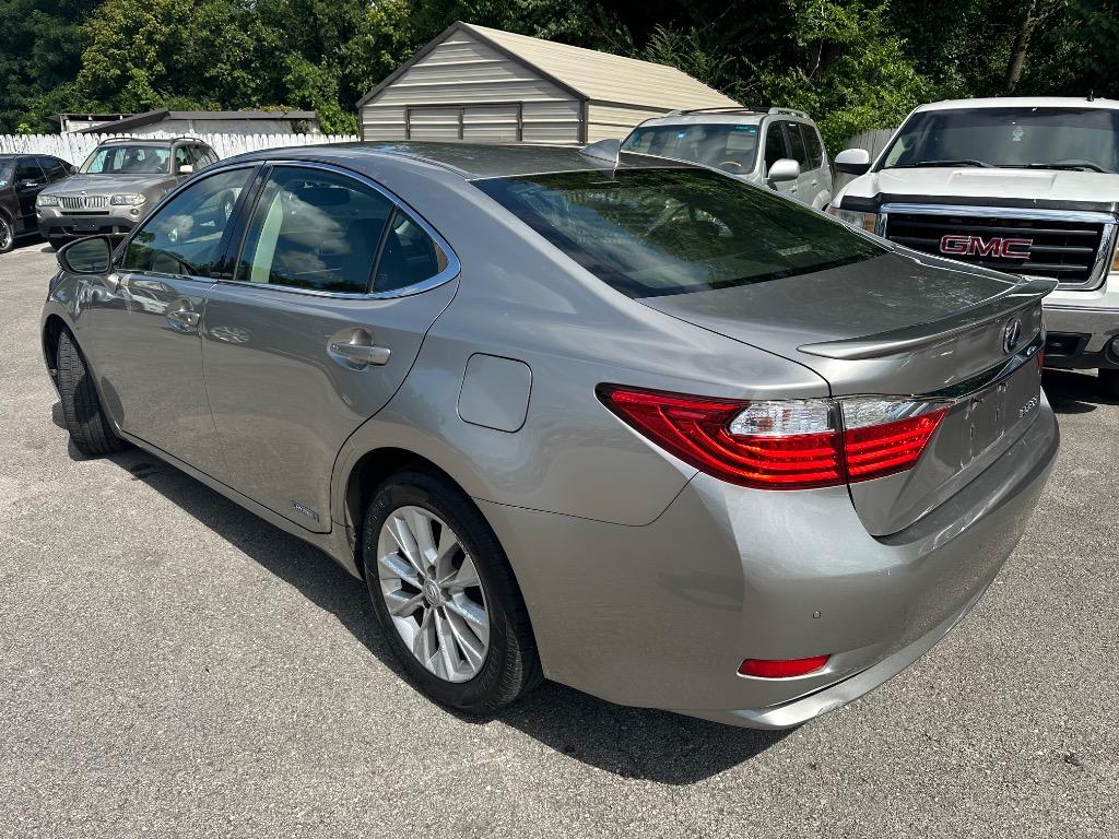 2015 Lexus ES
