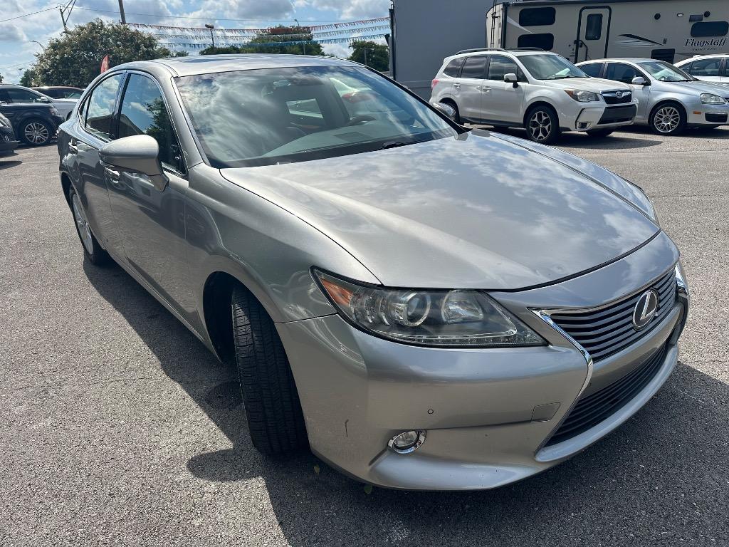 2015 Lexus ES