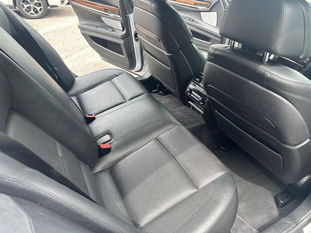 2015 BMW 750Li