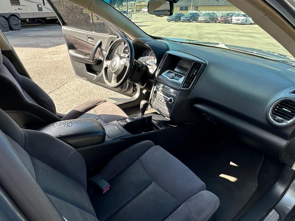 2014 Nissan Maxima