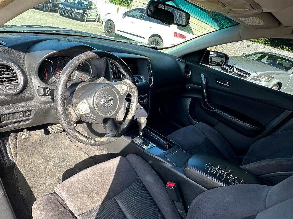 2014 Nissan Maxima
