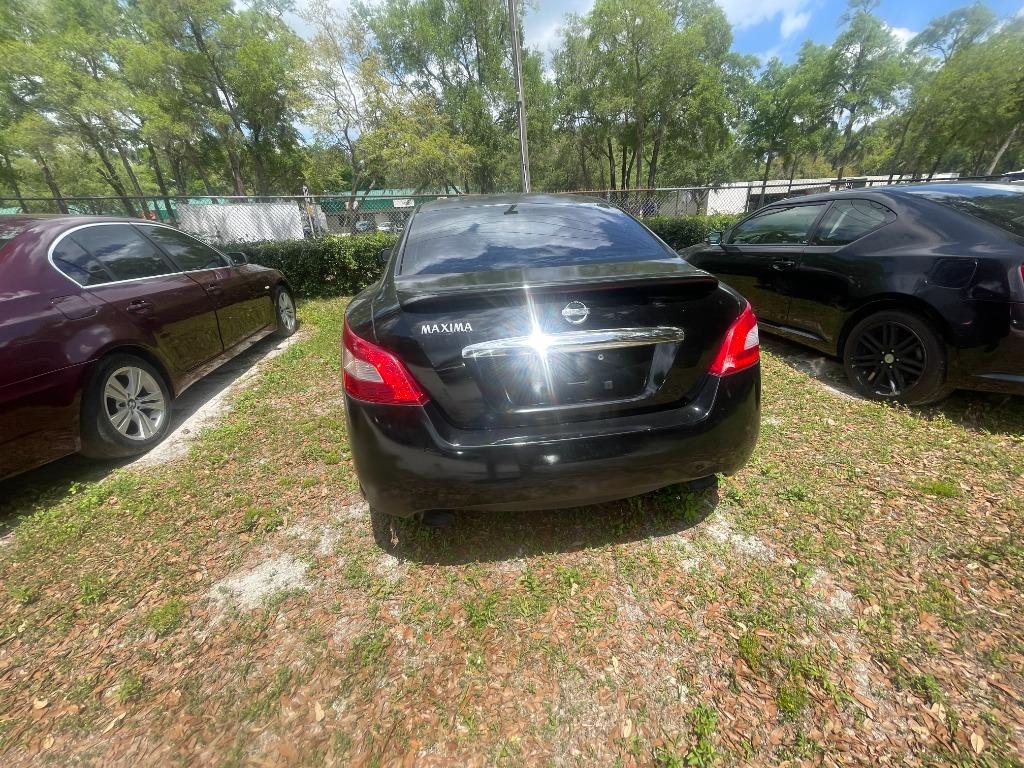 2009 Nissan Maxima - $5,200