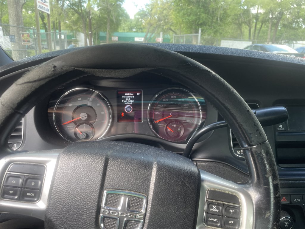 2012 Dodge Charger - $7,600