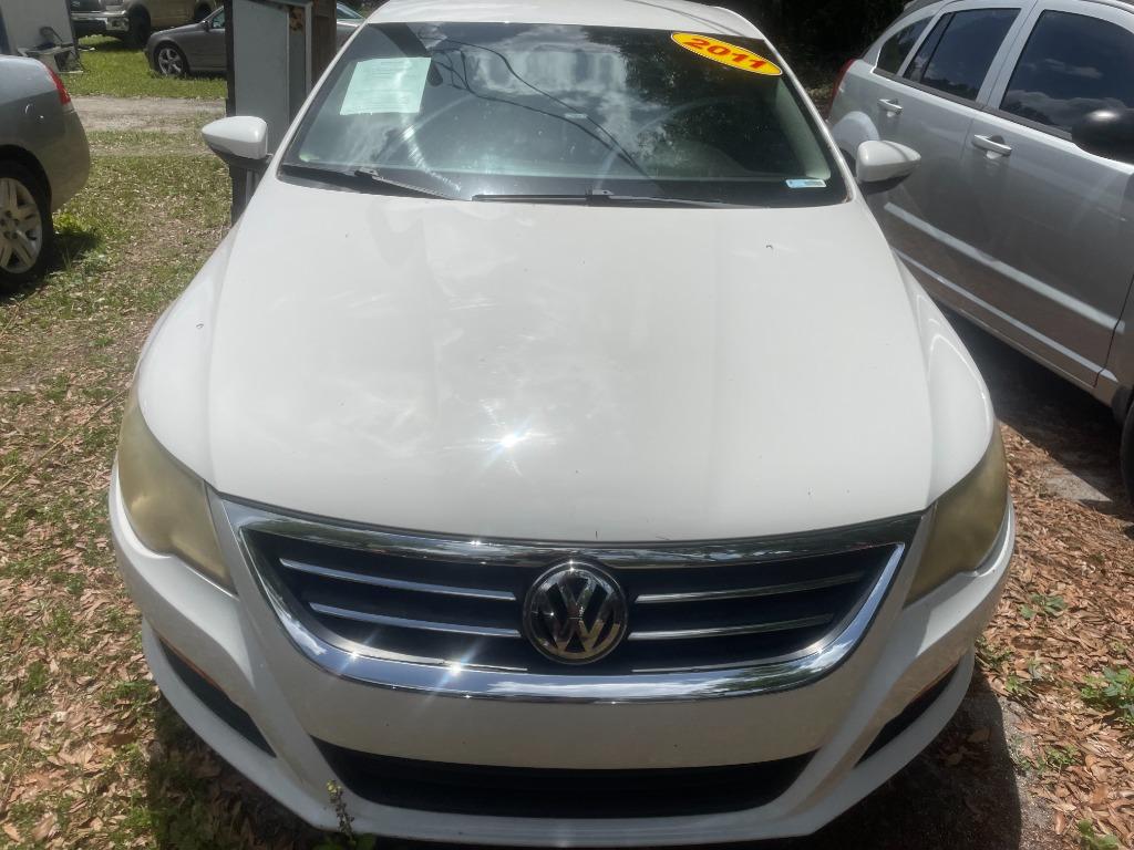 2011 Volkswagen CC Sport photo