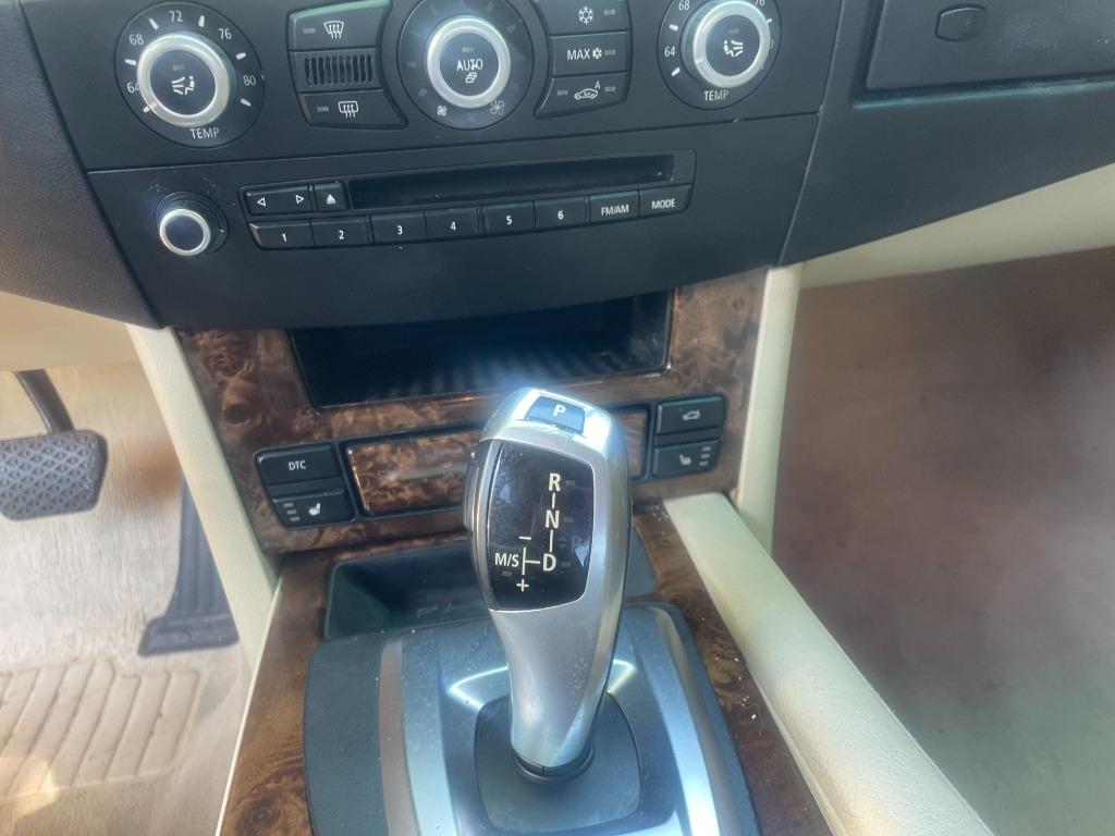 2009 BMW 528i - $6,200