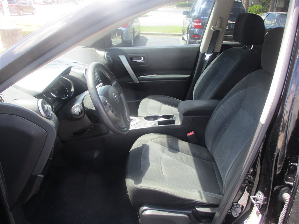 2015 Nissan Rogue Select S photo