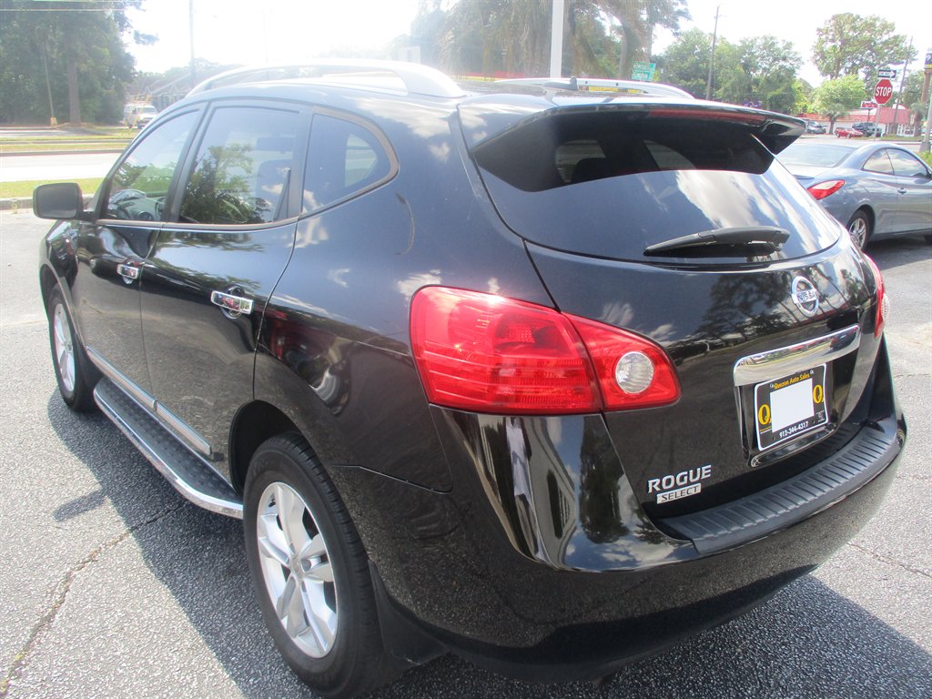 2015 Nissan Rogue Select S photo