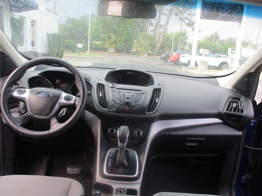 2013 Ford Escape SE photo