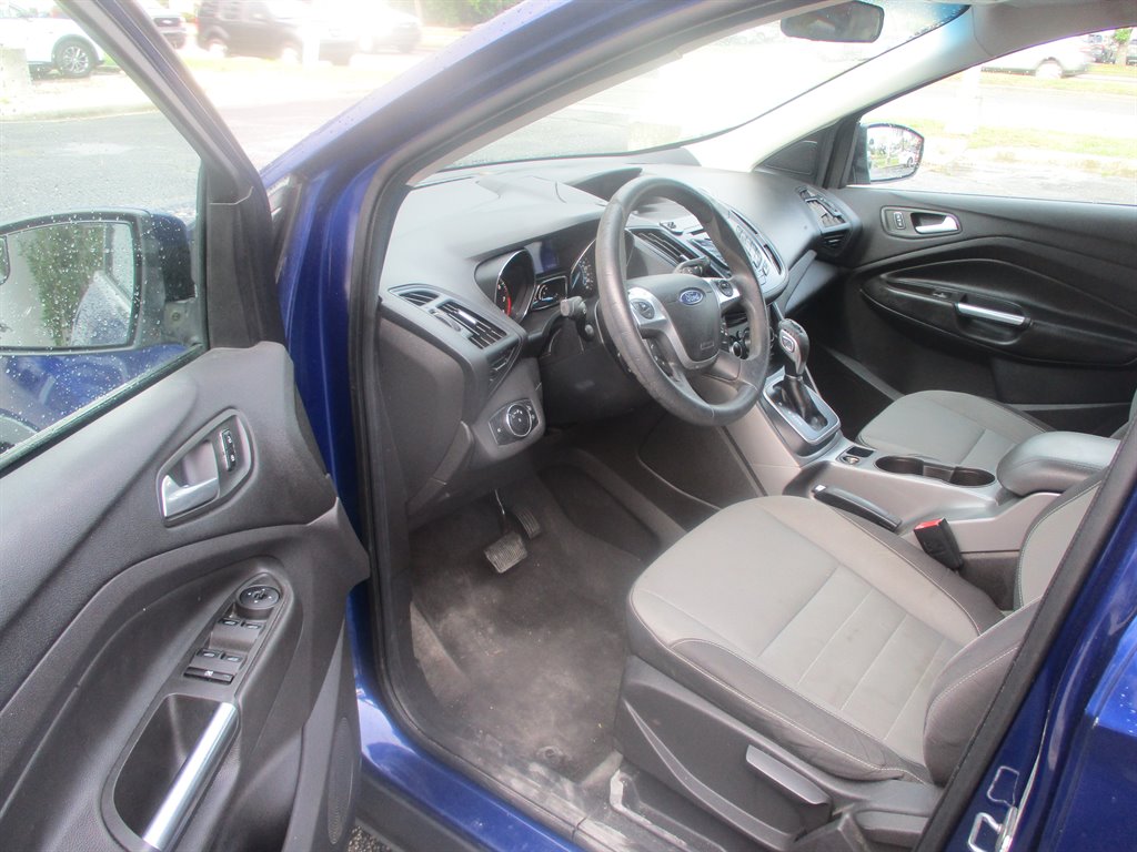 2013 Ford Escape SE photo