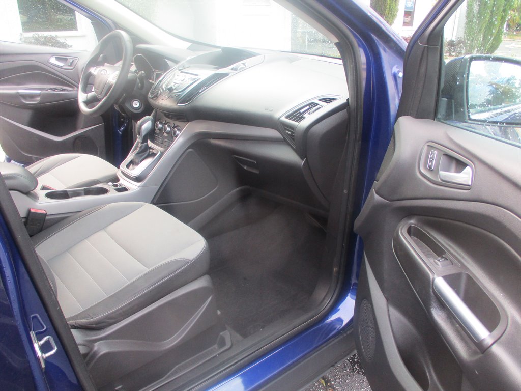 2013 Ford Escape SE photo