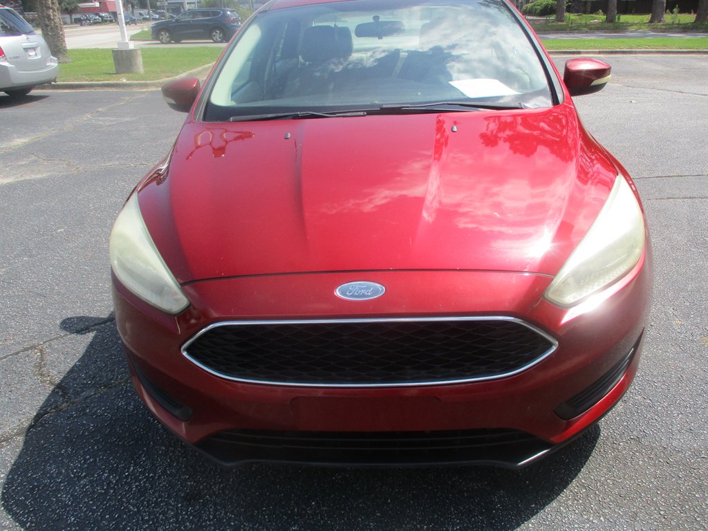 2017 Ford Focus SE photo