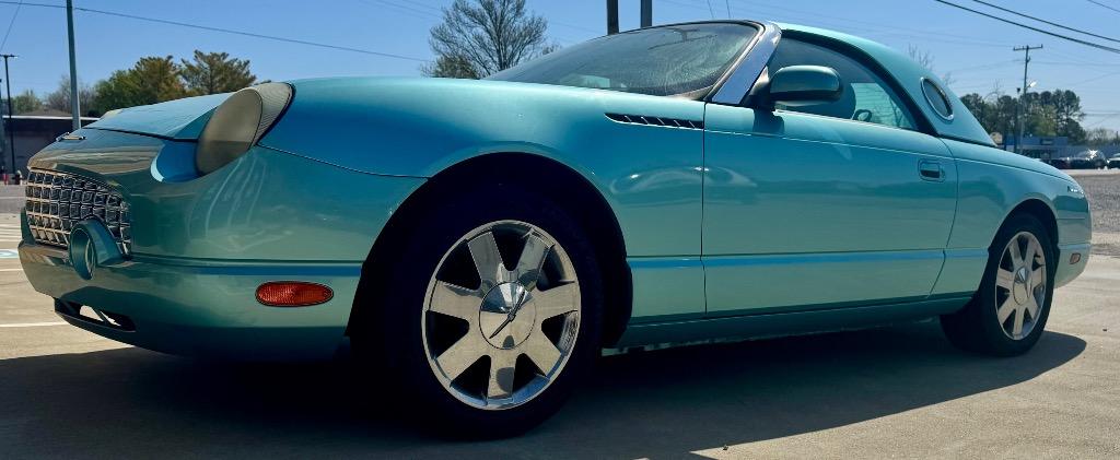 2002 Ford Thunderbird Deluxe