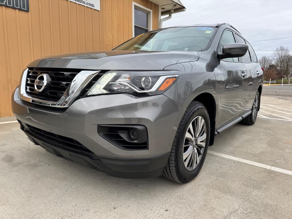 2018 Nissan Pathfinder 