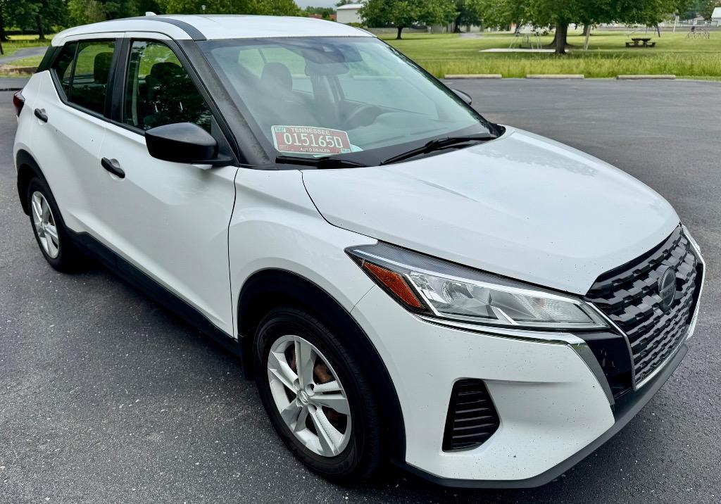 2021 Nissan Kicks - $7,999