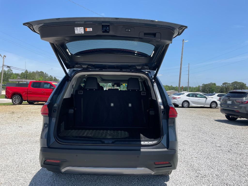 2024 Toyota Highlander - $46,999