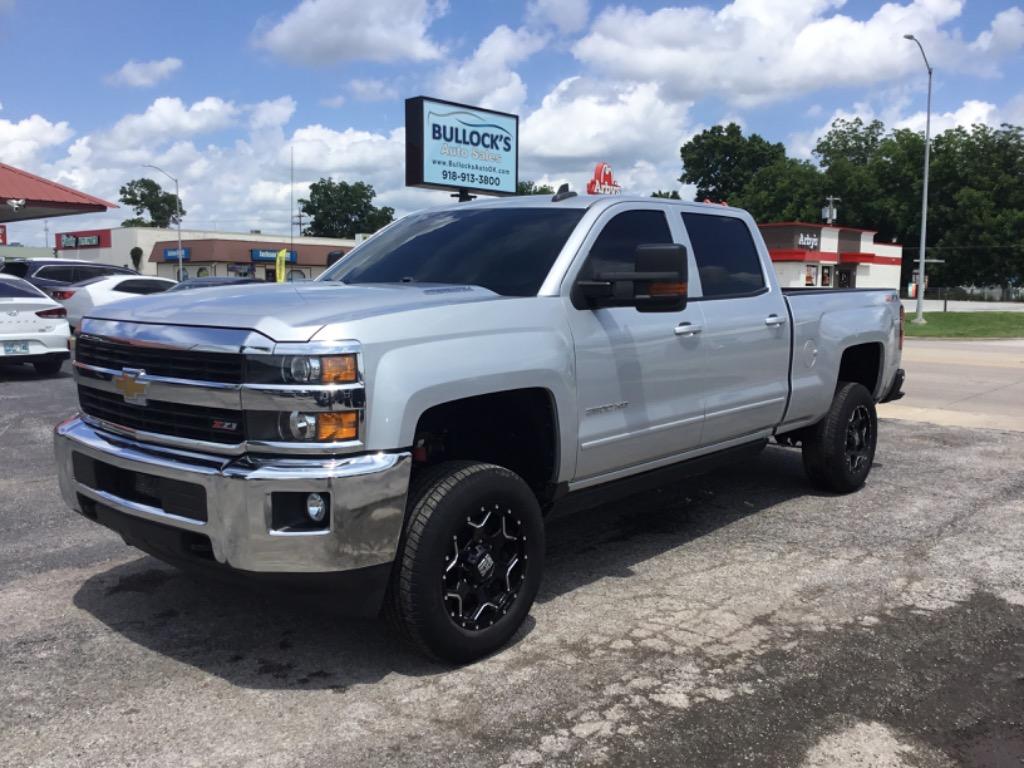 2015 Chevrolet Silverado 2500 - $34,999