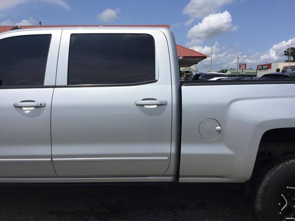 2015 Chevrolet Silverado 2500 - $34,999