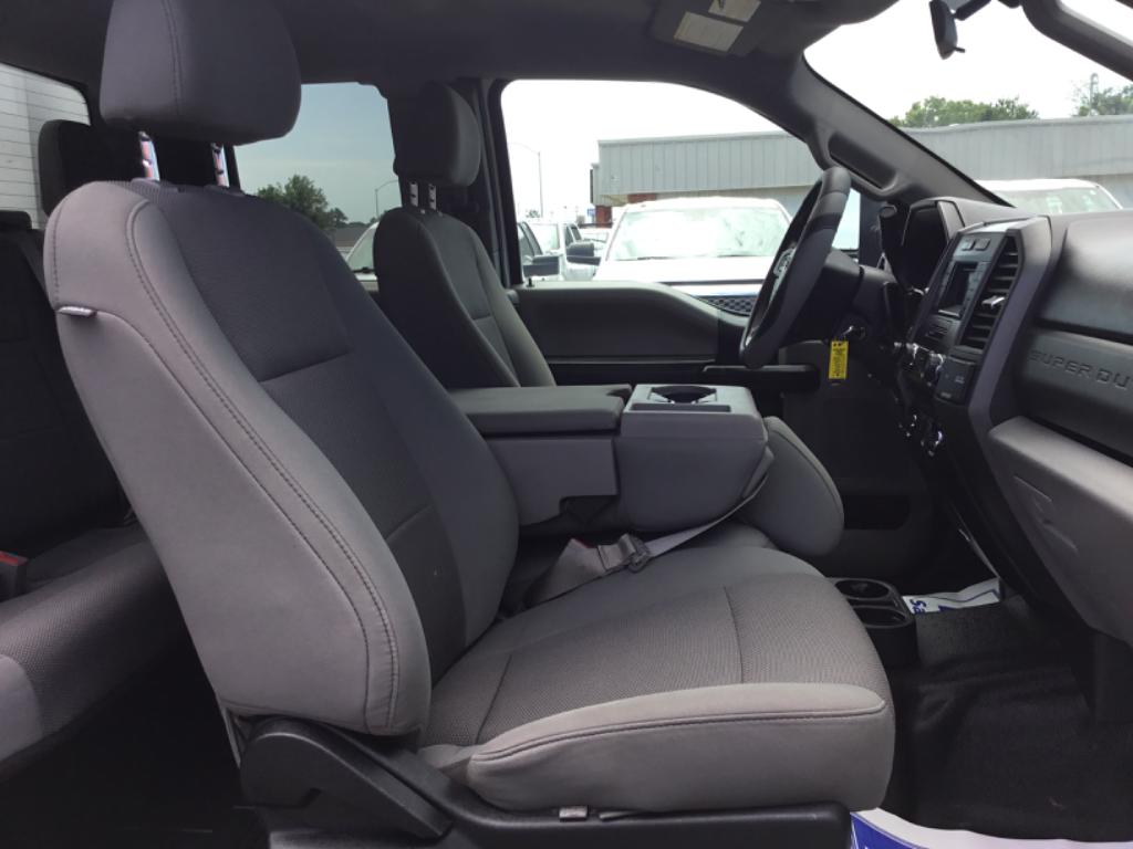 2018 Ford F-350 - $24,999