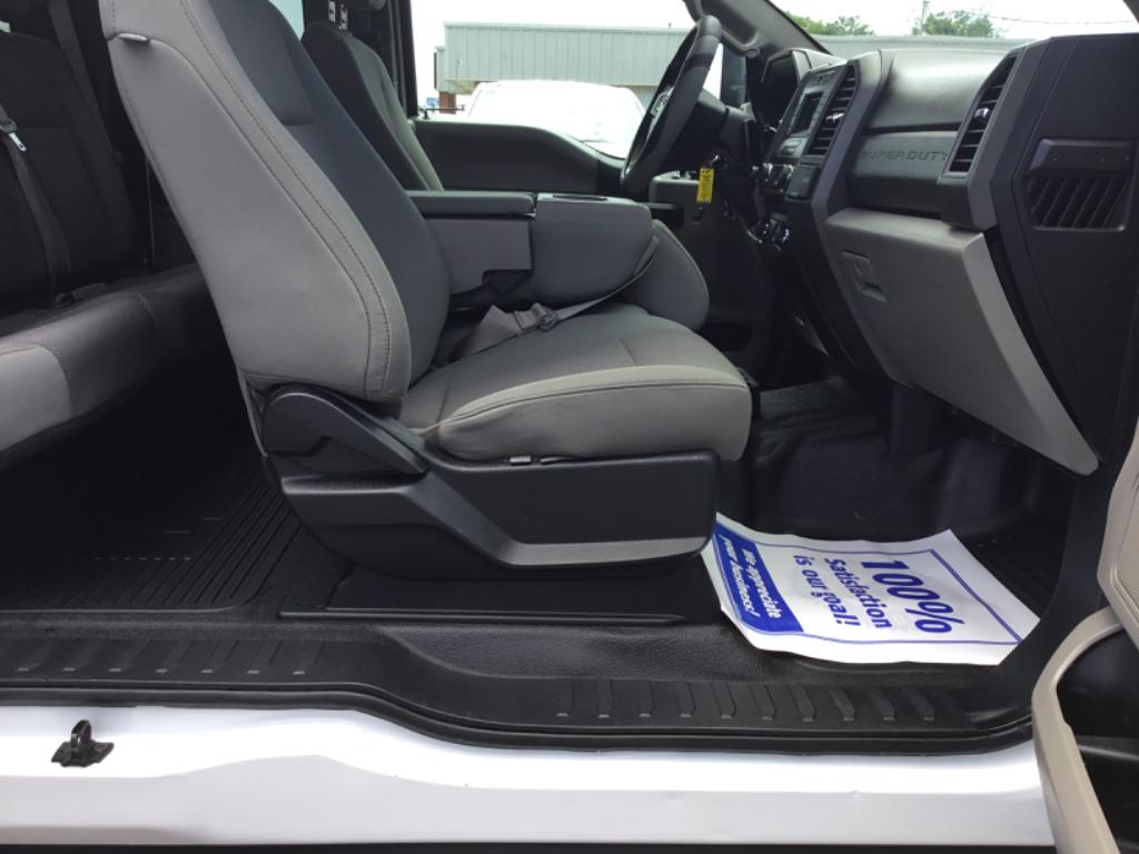 2018 Ford F-350 - $24,999