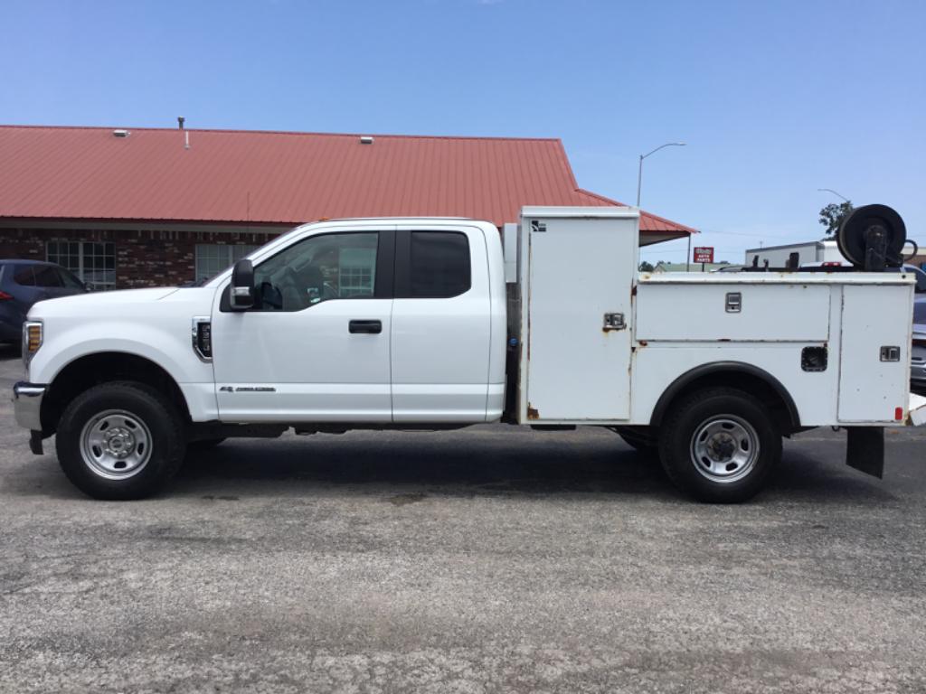 2018 Ford F-350 - $24,999