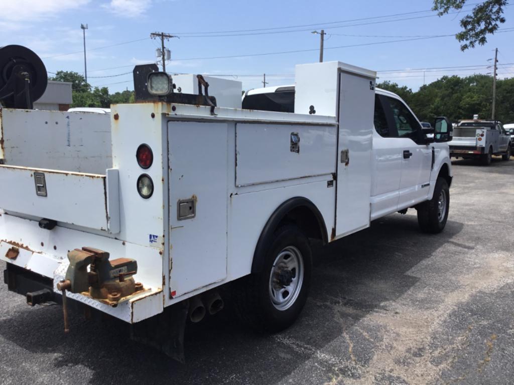 2018 Ford F-350 - $24,999