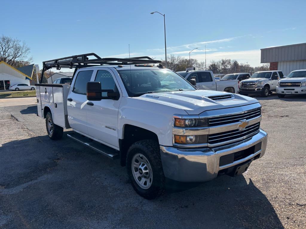2017 Chevrolet Silverado 3500 W/T photo