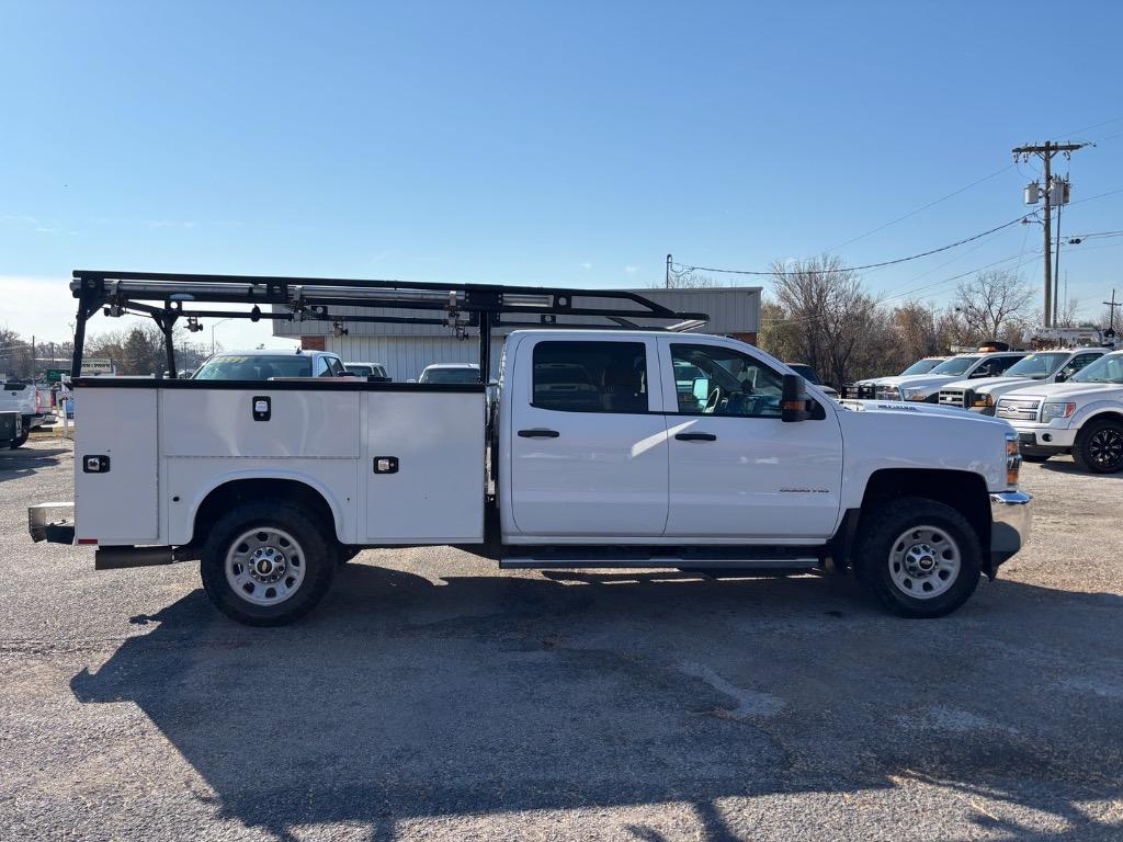 2017 Chevrolet Silverado 3500 W/T photo